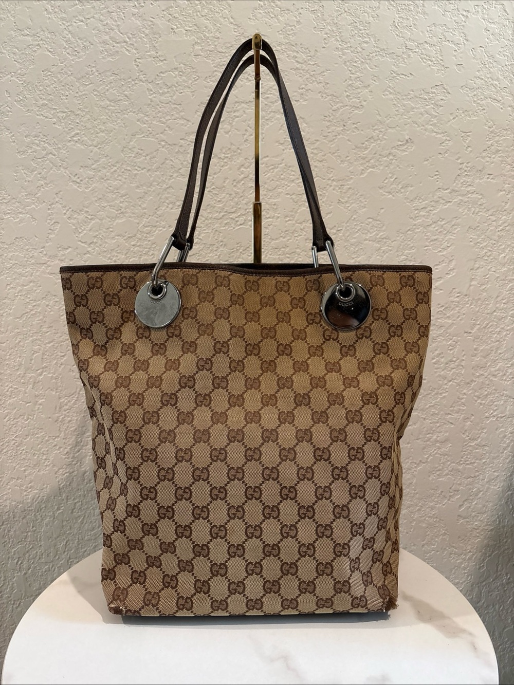 Gucci Beige/Brown GG Supreme Canvas Tote with Leather Straps - Picture 3 of 16